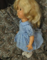 toni blonde blue check side
